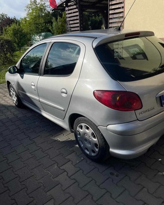 Peugeot 206 cena 7300 przebieg: 129000, rok produkcji 2007 z Limanowa małe 172